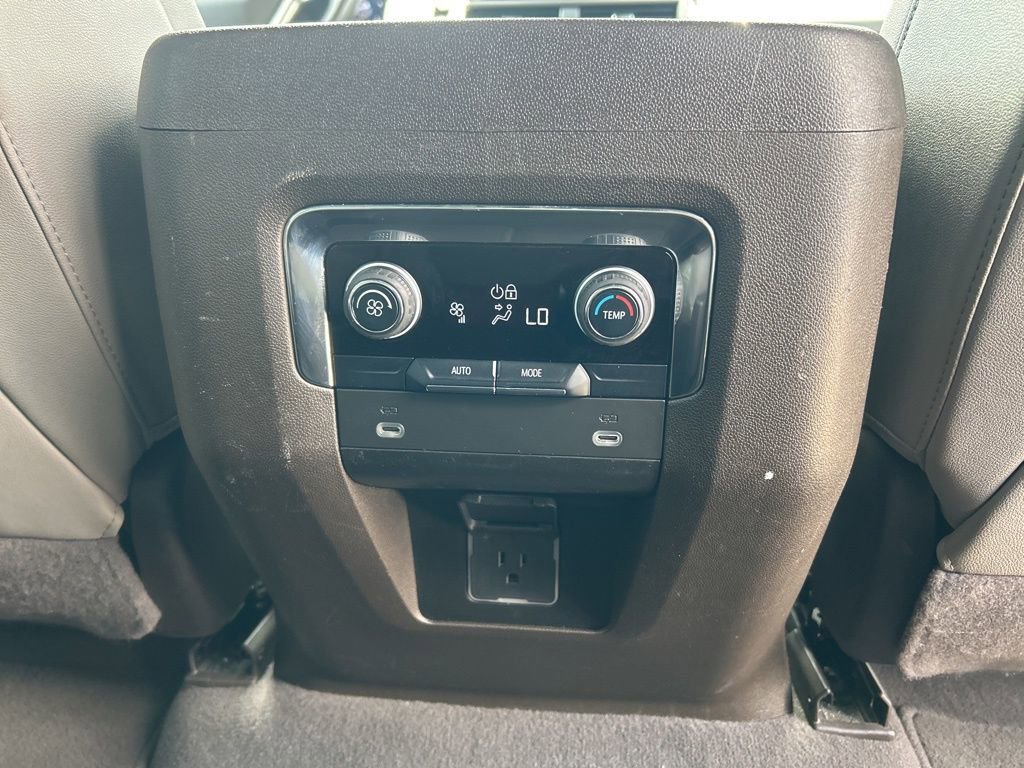 Used 2023 Chevrolet Tahoe LT image 27
