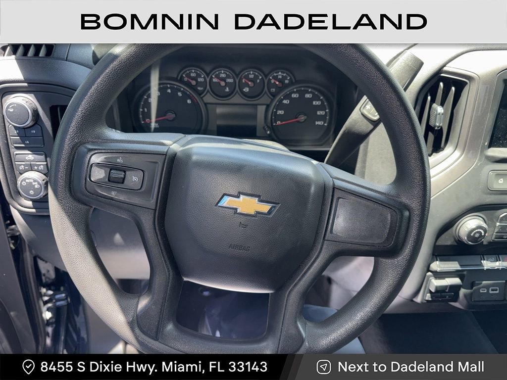 Used 2022 Chevrolet Silverado 2500 Custom w/ Custom Convenience Package AWD/4WD image 15