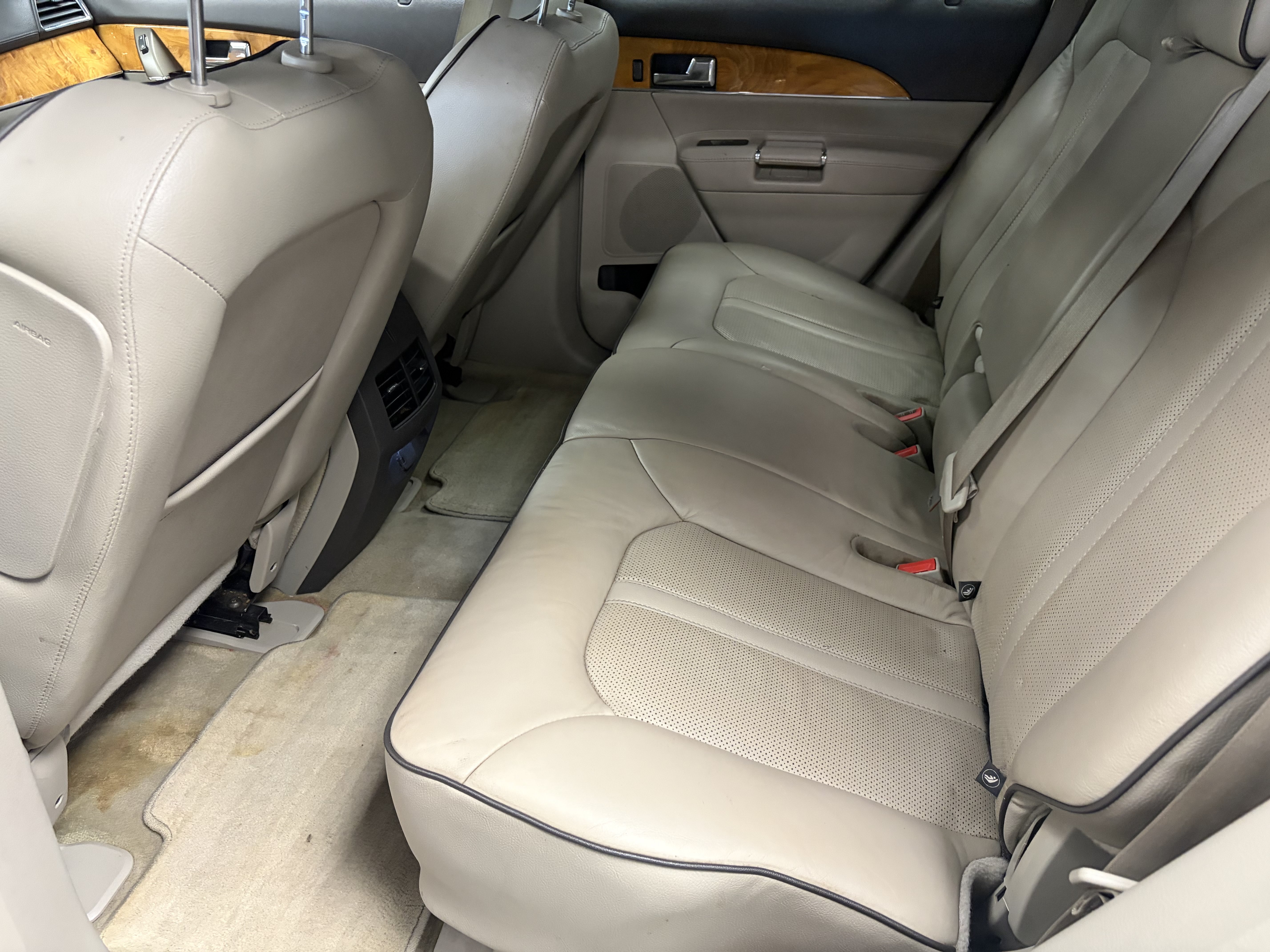 Used 2013 Lincoln MKX FWD image 12
