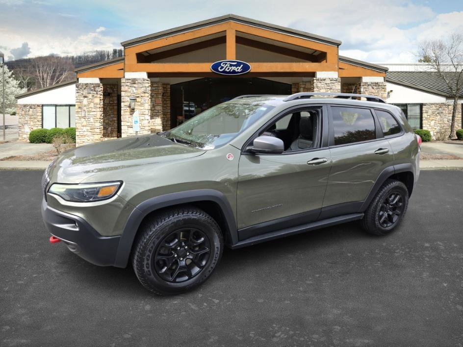 Used 2019 Jeep Cherokee Trailhawk w/ Comfort/Convenience Group