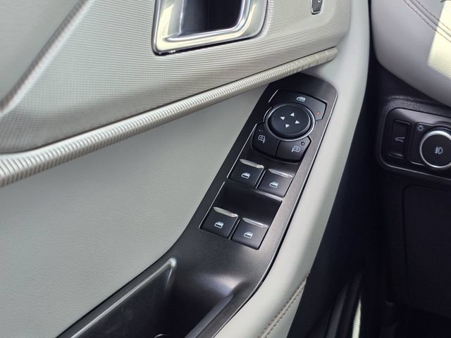 Certified 2026 Ford Explorer Active w/ Active Comfort Package RWD image 18