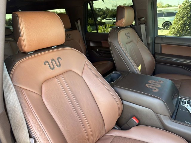 Used 2024 Ford Expedition Max King Ranch image 21