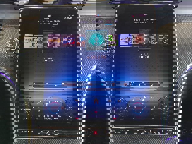 Certified 2024 Mercedes-Benz CLE 300 4MATIC Coupe image 17