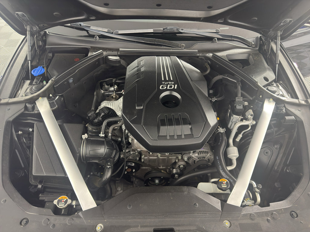 Used 2020 Genesis G70 2.0T RWD image 11