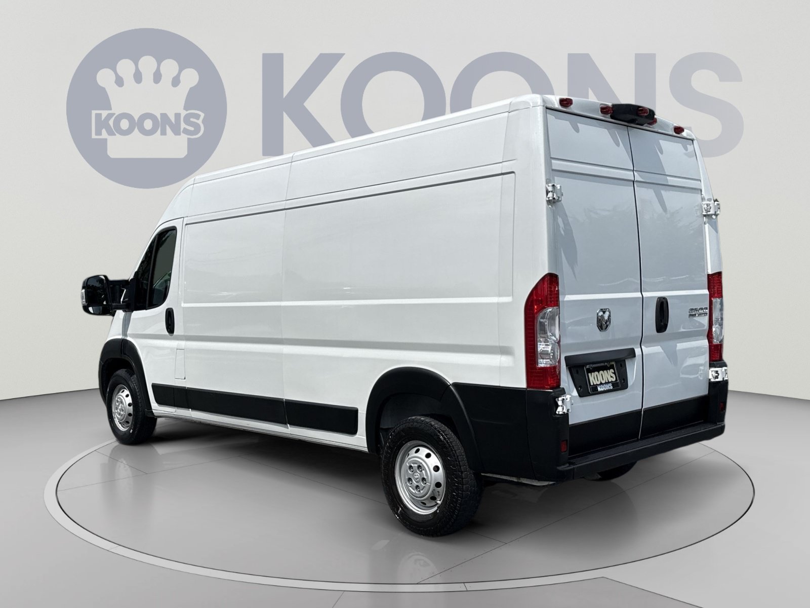 Used 2023 RAM ProMaster 2500 FWD image 4