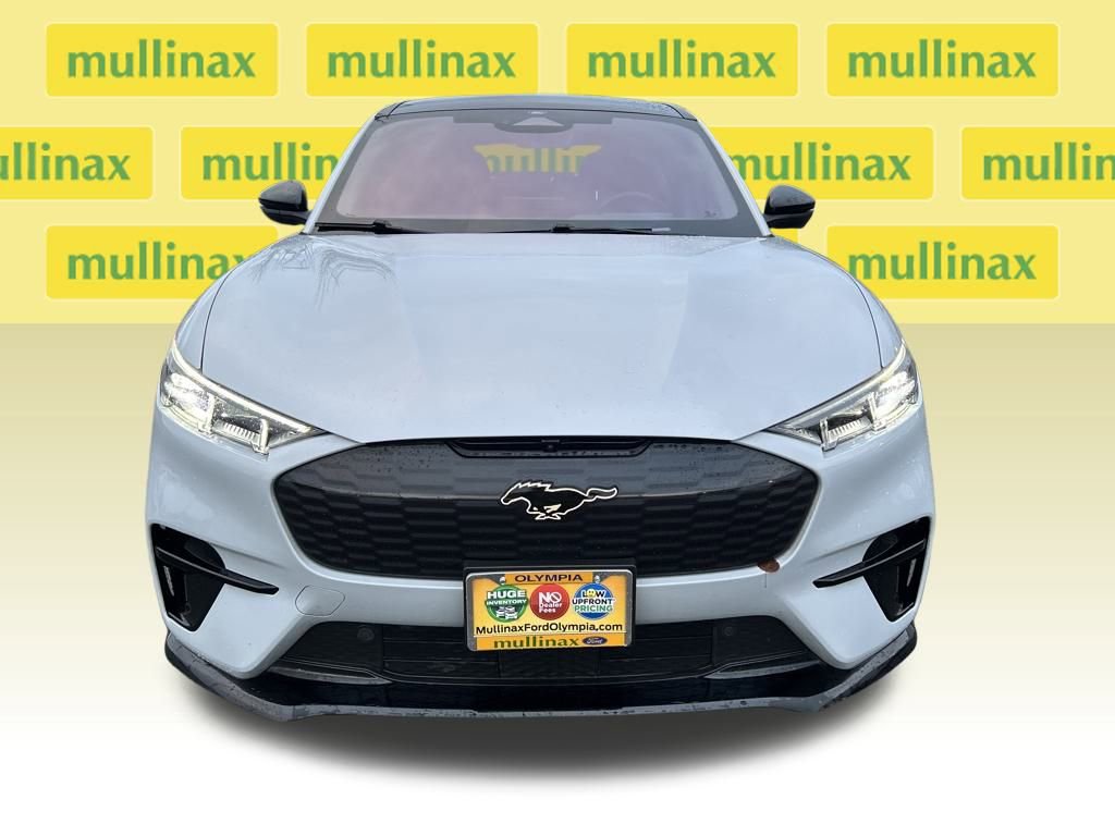 Certified 2022 Ford Mustang Mach-E GT image 12