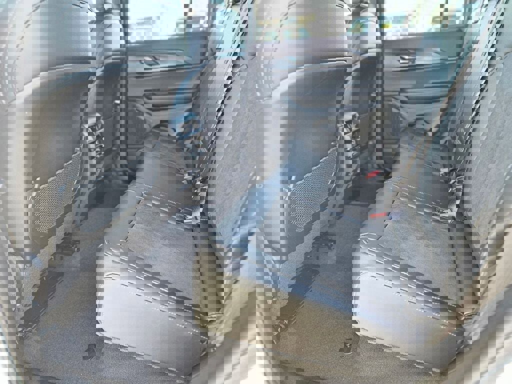 New 2025 Jeep Grand Cherokee Altitude image 13