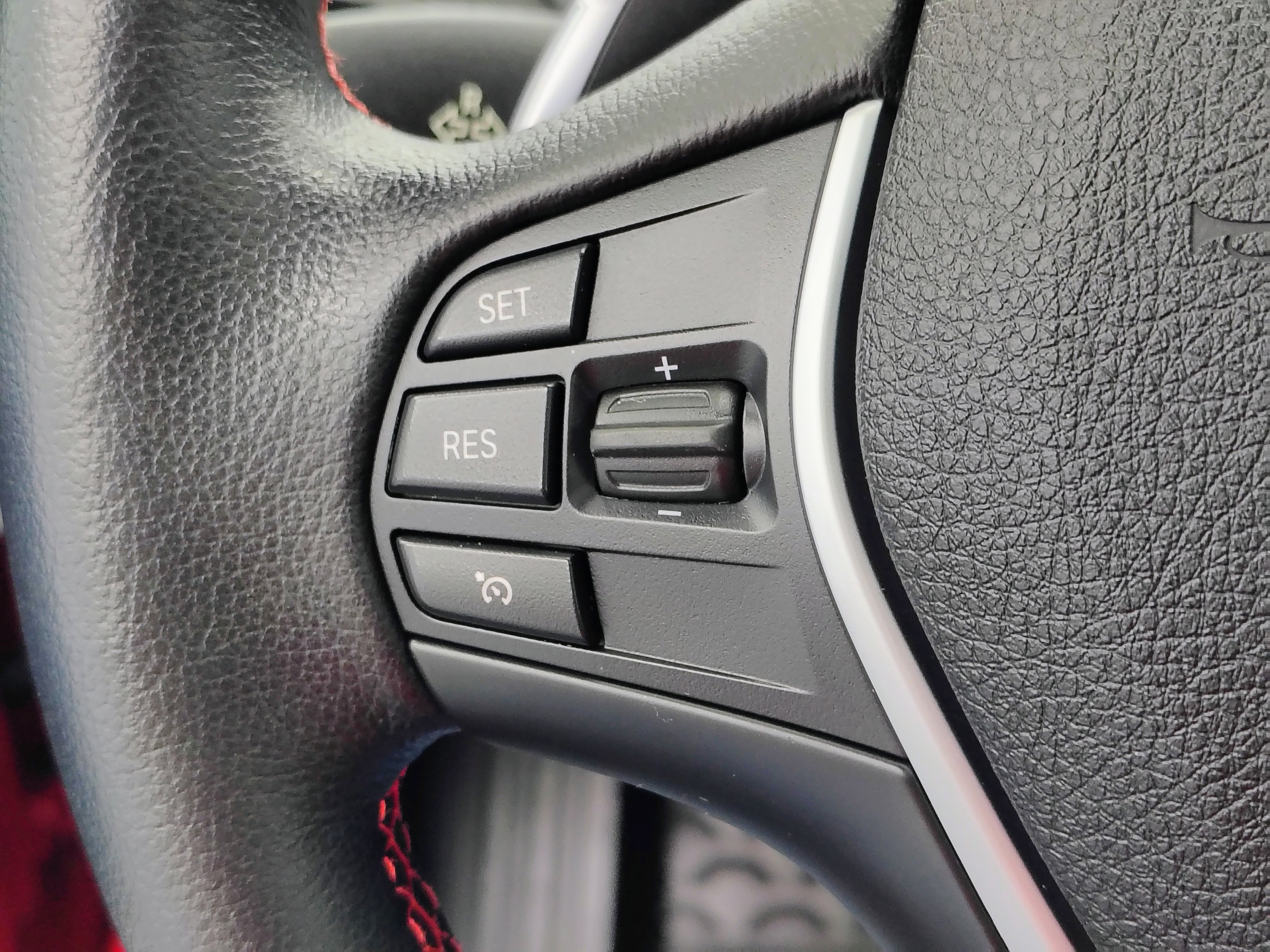 Used 2016 BMW 228i xDrive Coupe image 34