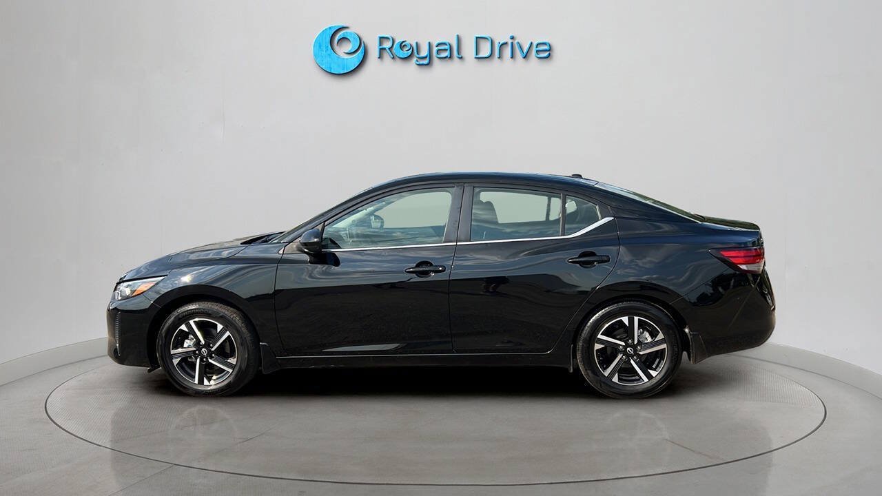 Used 2025 Nissan Sentra SV w/ All-Weather Package FWD image 3