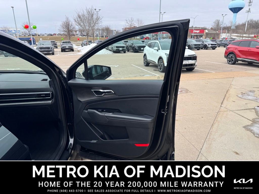 Used 2024 Kia Sportage X-Pro image 36