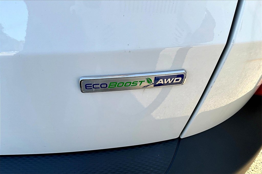 Used 2020 Ford Escape SE image 24