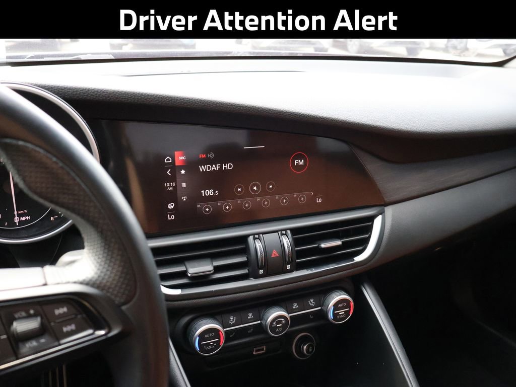 Used 2022 Alfa Romeo Giulia Ti w/ Active Assist Plus Package AWD/4WD image 22