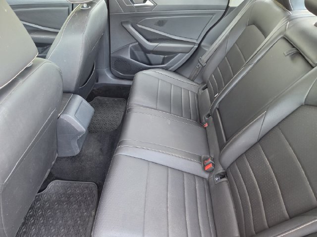 Used 2023 Volkswagen Jetta SE FWD image 34