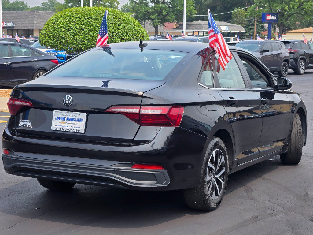 Used 2024 Volkswagen Jetta S FWD image 11