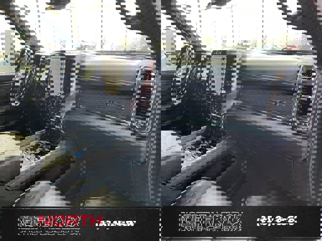 Used 2019 RAM 3500 Limited image 29