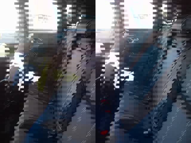 Used 2021 Land Rover Range Rover Velar R-Dynamic S image 10