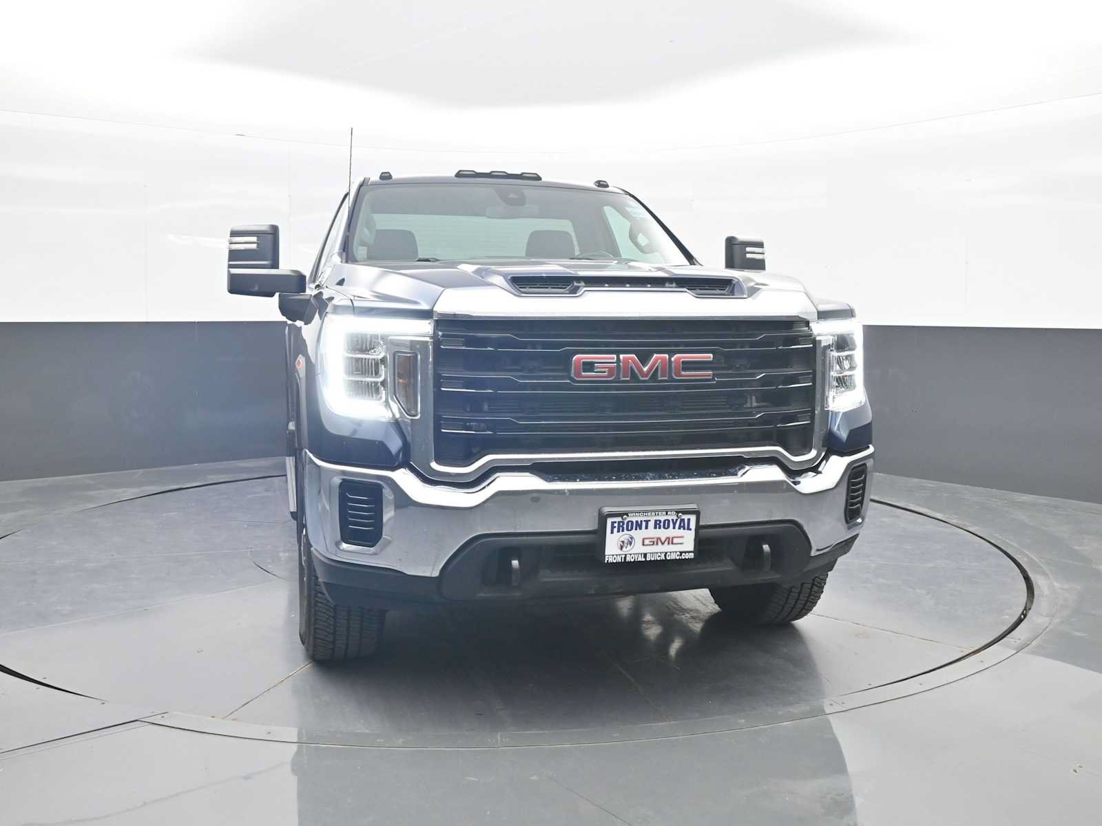 Used 2023 GMC Sierra 3500 Pro w/ Convenience Package AWD/4WD image 2