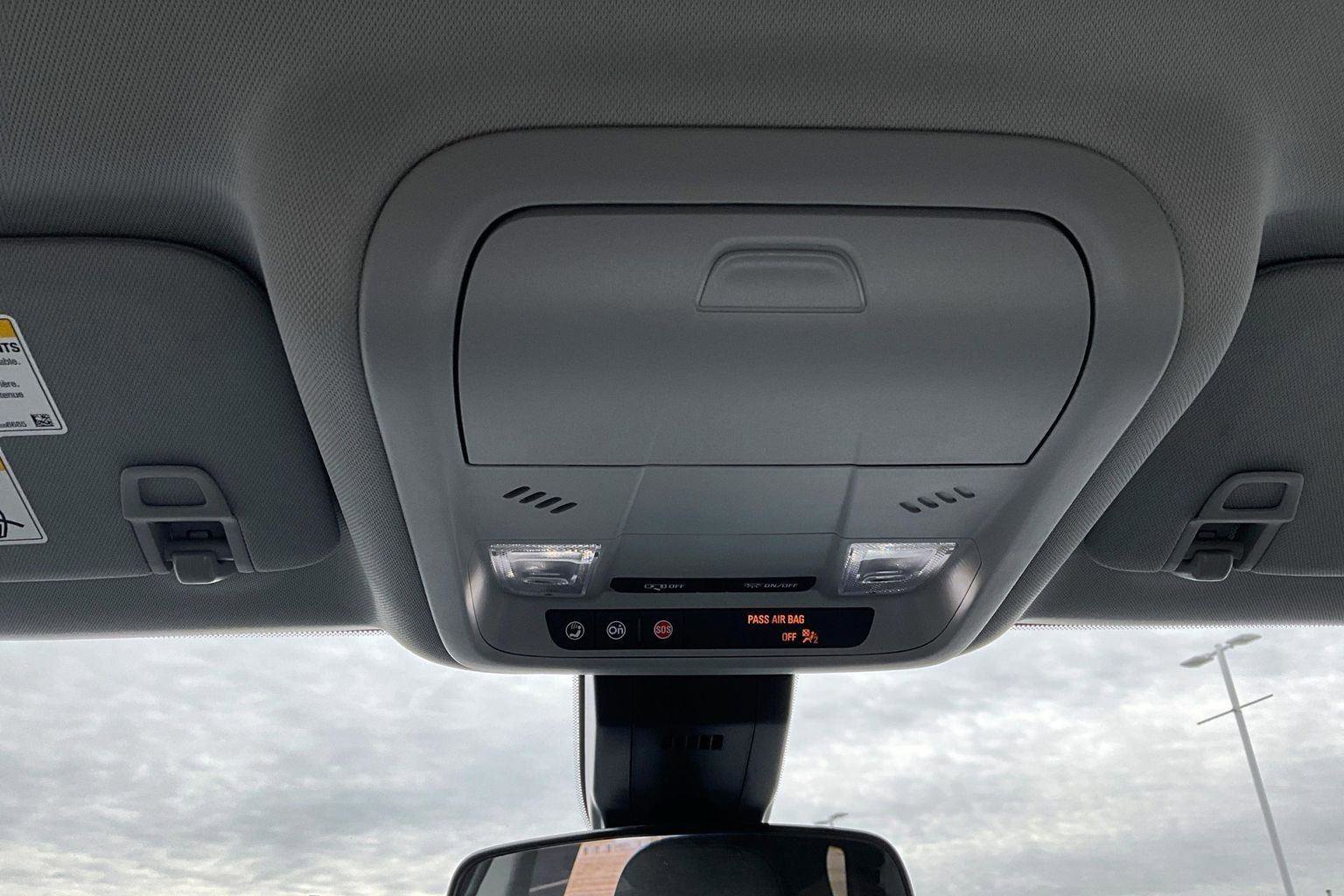 Used 2024 Chevrolet Equinox LT image 34