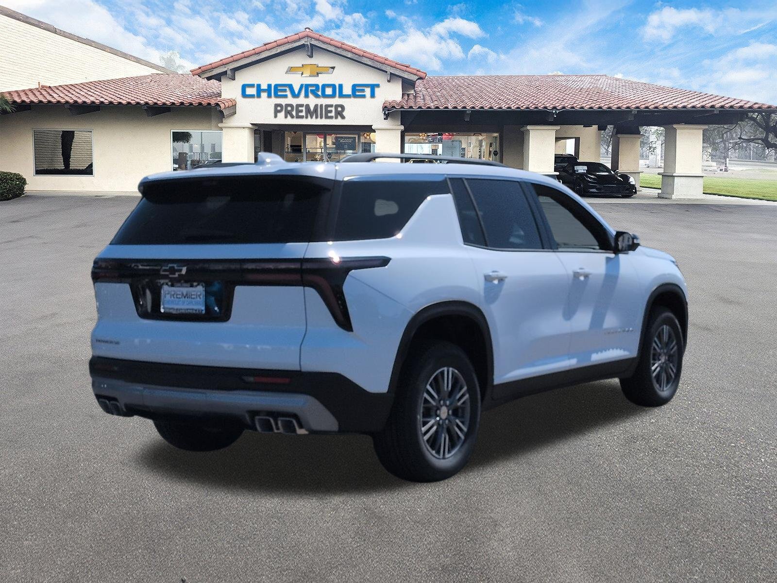 New 2026 Chevrolet Traverse LT w/ Driver Confidence Package FWD image 8