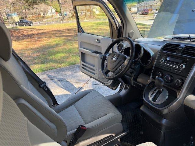 Used 2011 Honda Element EX image 40