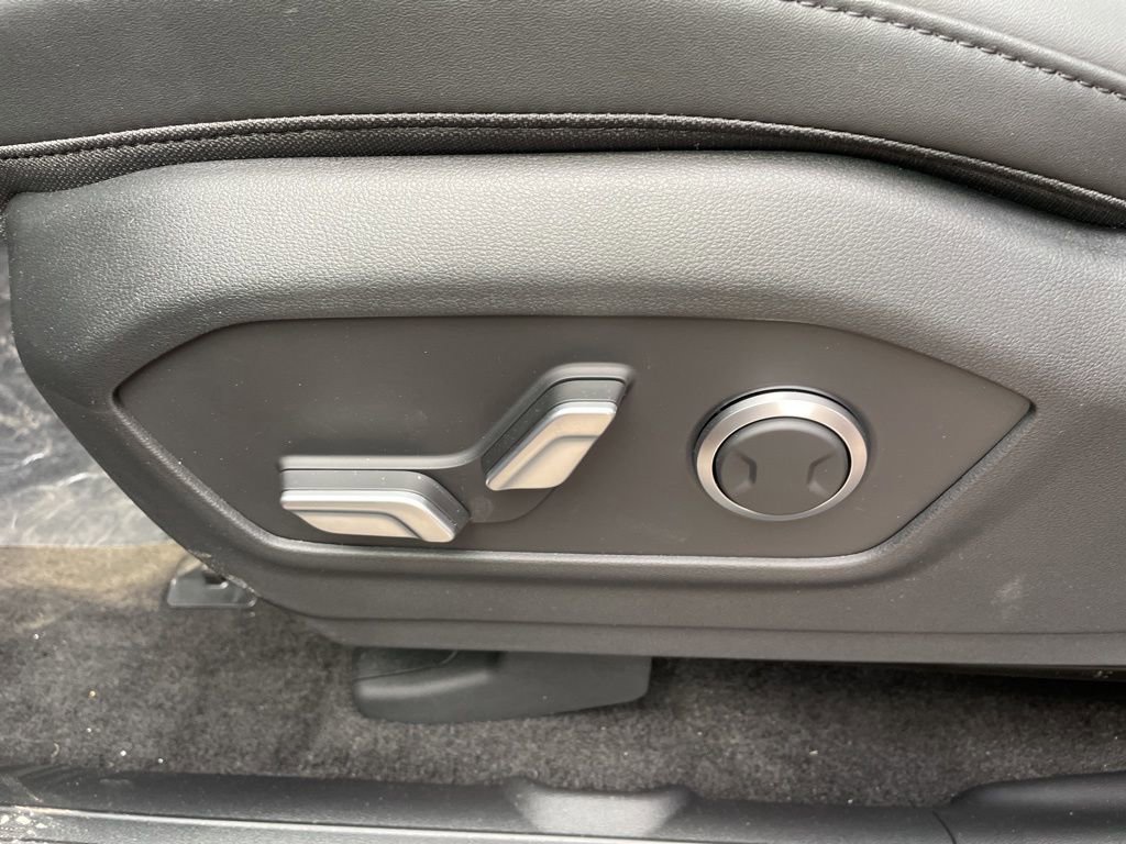 New 2026 Hyundai Santa Fe XRT image 9