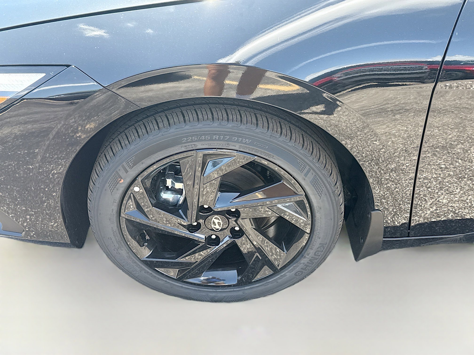 New 2026 Hyundai Elantra Sport FWD image 23