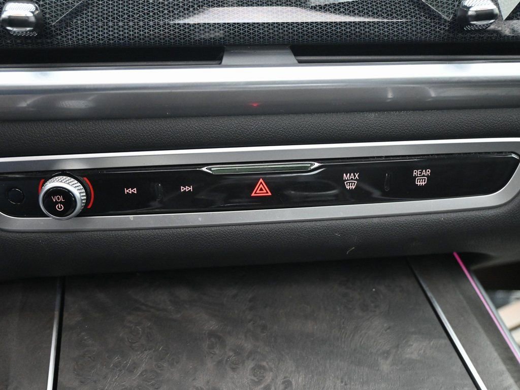 Used 2024 BMW X5 xDrive40i AWD/4WD image 17