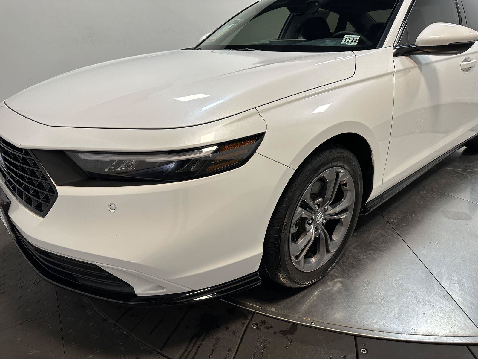 Used 2024 Honda Accord EX-L image 7