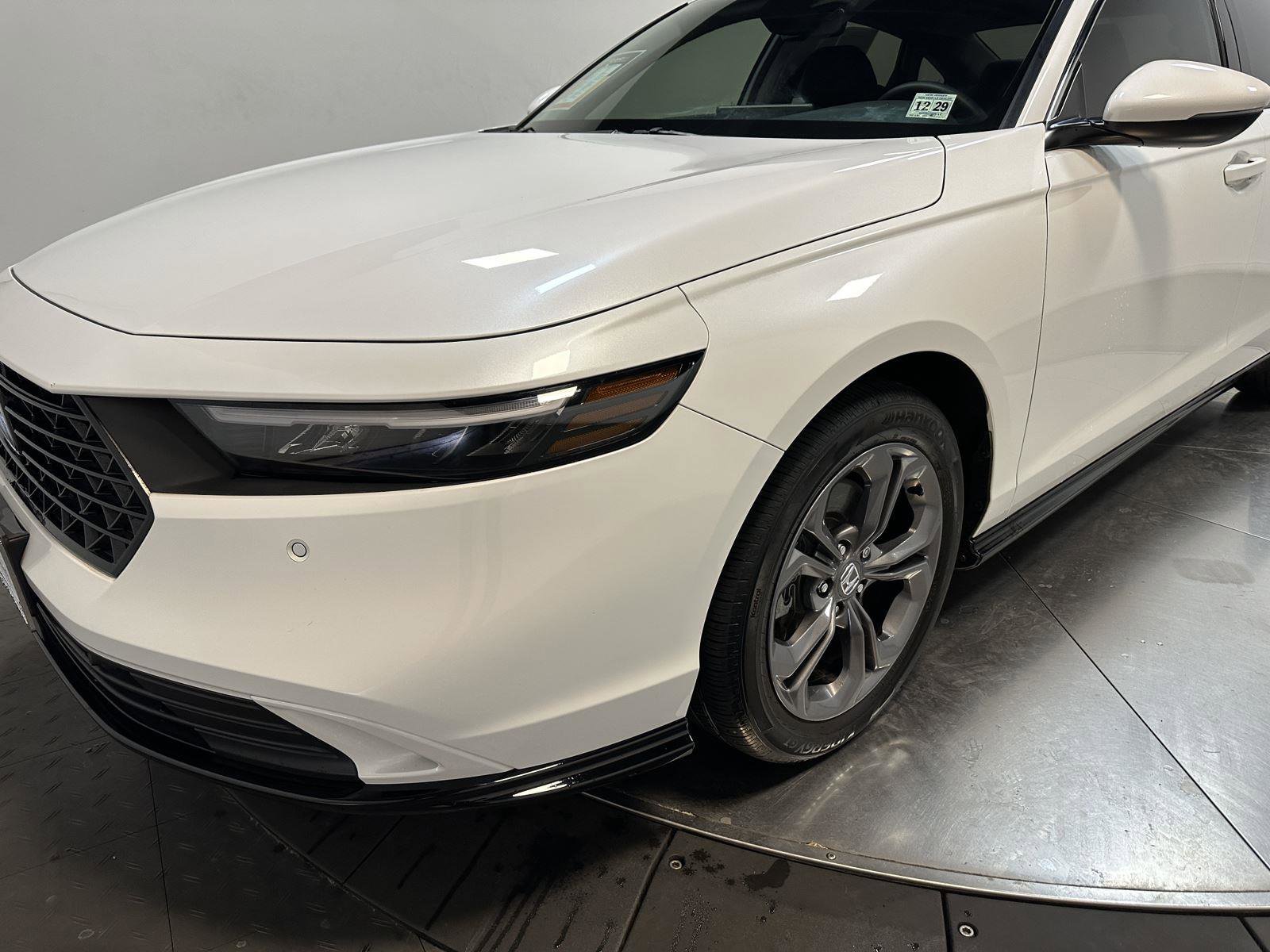 Certified 2024 Honda Accord EX-L image 7