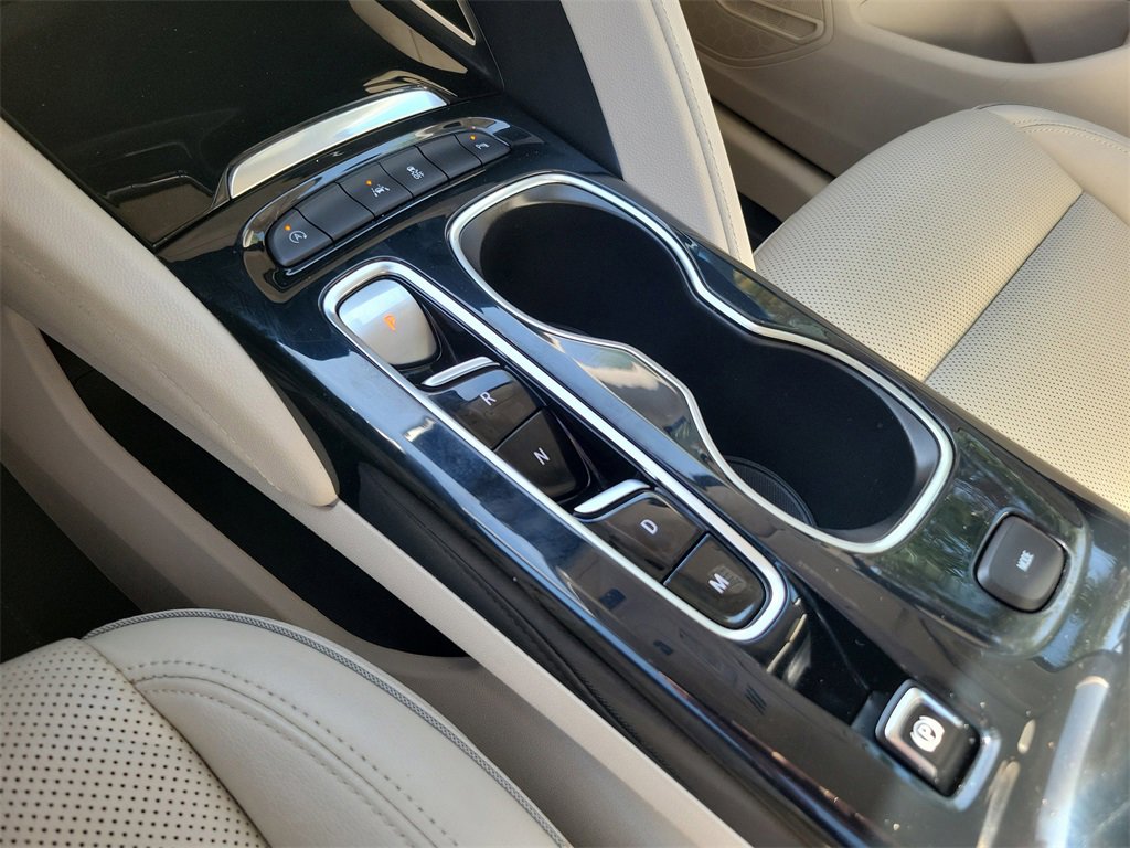 Used 2021 Buick Envision Essence image 31