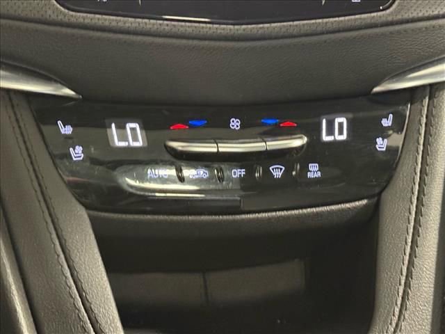 Used 2023 Cadillac XT5 Premium Luxury image 18