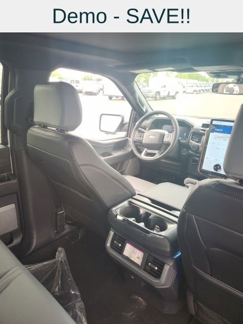 New 2025 Ford F150 Lightning Lariat image 34
