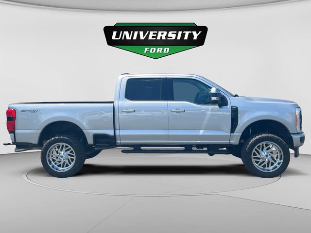 Used 2023 Ford F250 Lariat w/ Sport Appearance Package AWD/4WD image 2
