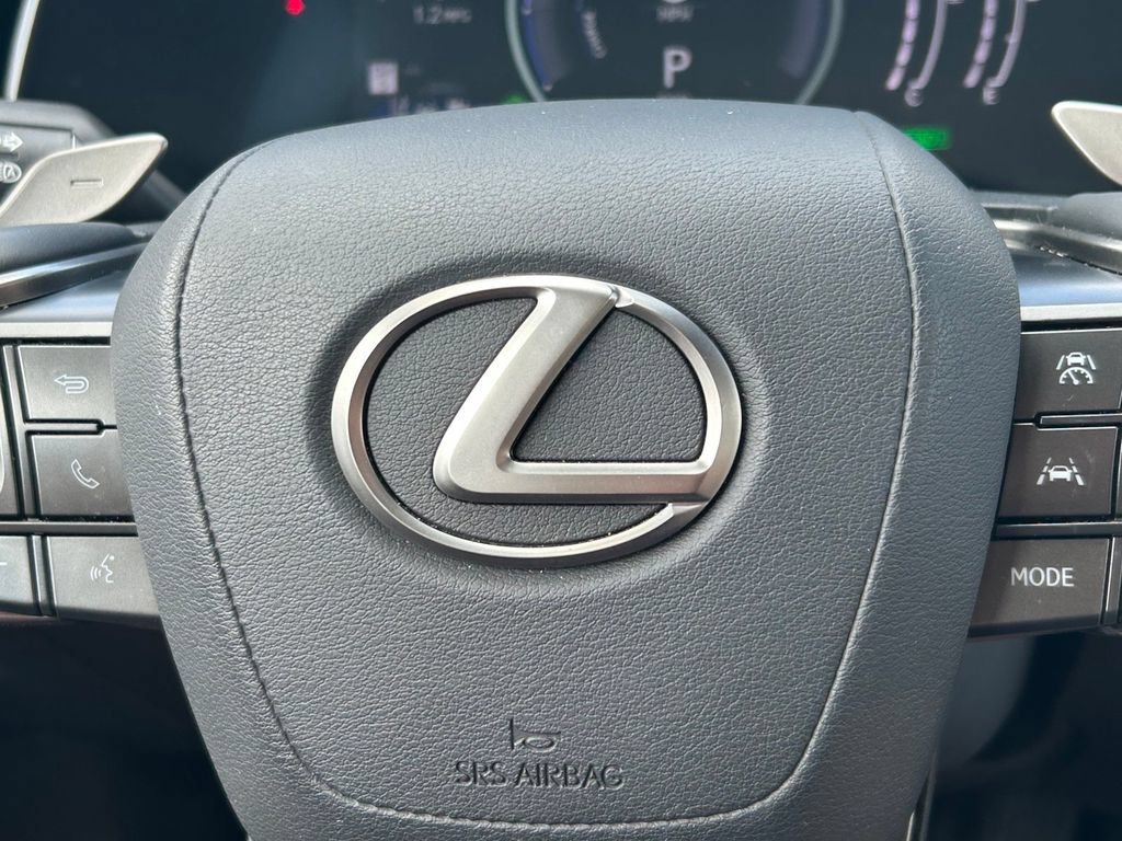 Used 2024 Lexus RX 350h AWD/4WD image 39