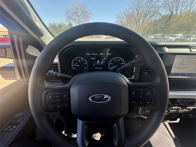 New 2025 Ford F550 4x4 Regular Cab Super Duty image 22