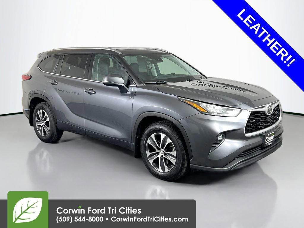 Used 2020 Toyota Highlander XLE