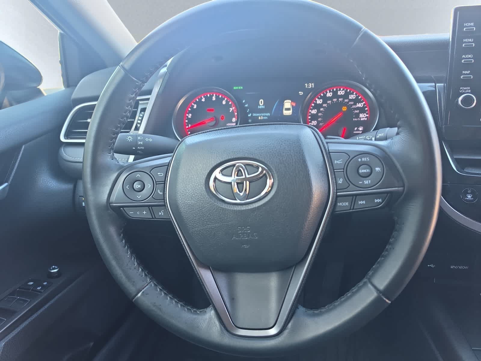 Used 2023 Toyota Camry XSE FWD image 17