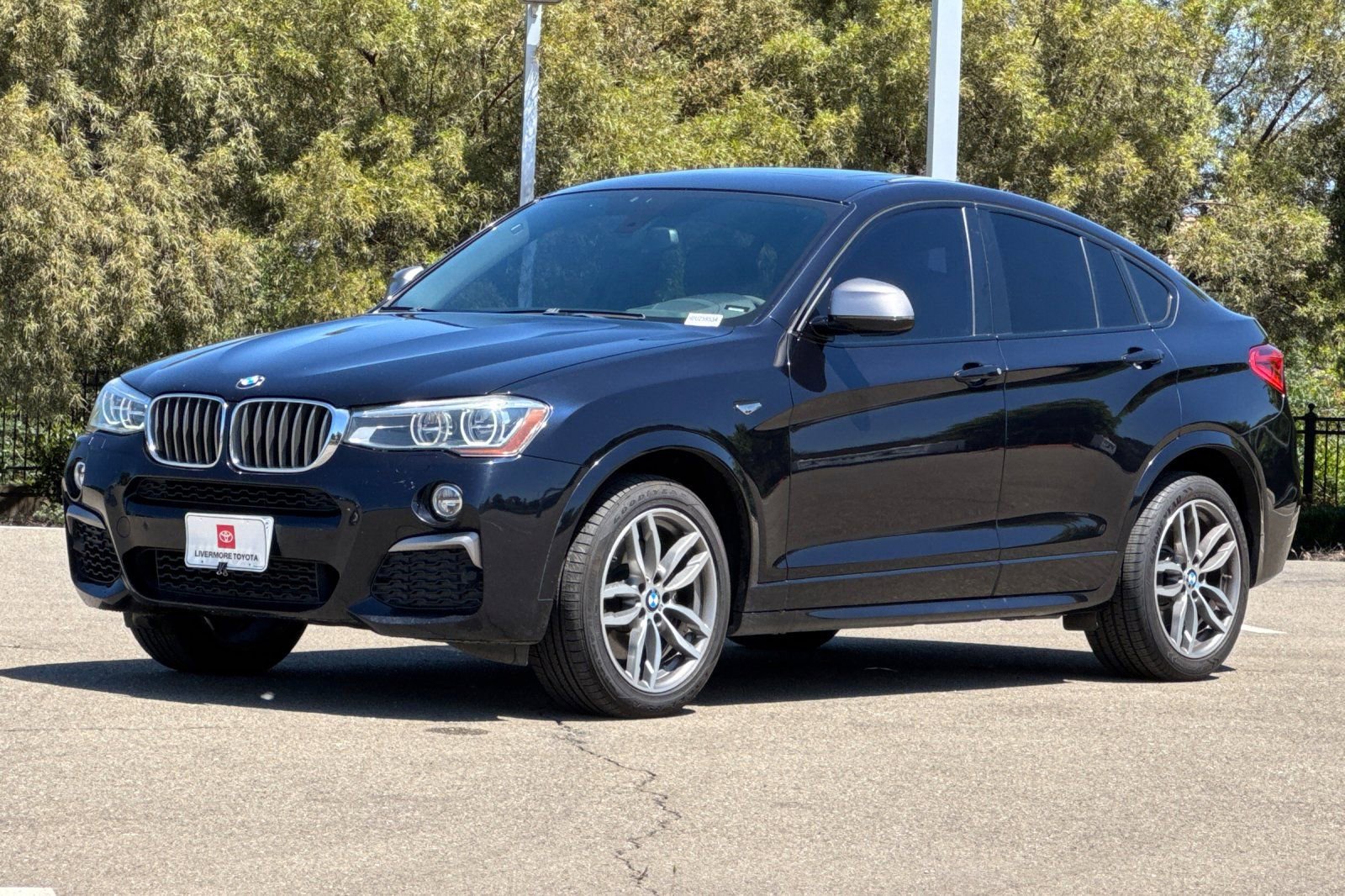 Used 2017 BMW X4 M40i AWD/4WD image 8
