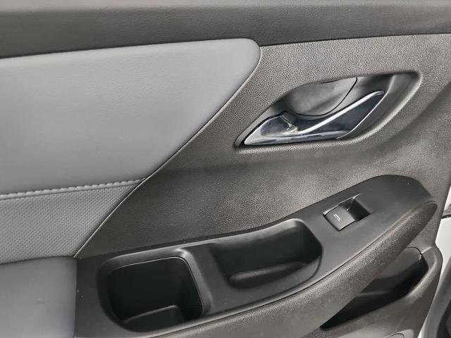 Used 2021 Chevrolet Traverse Premier FWD image 30