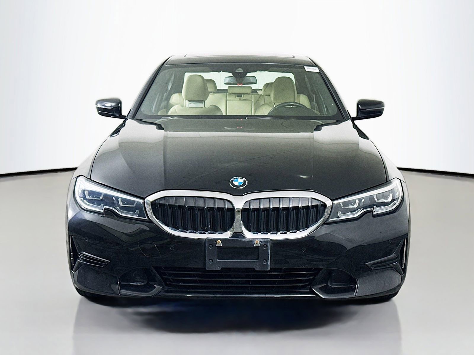 Used 2020 BMW 330i Sedan w/ Convenience Package RWD image 2