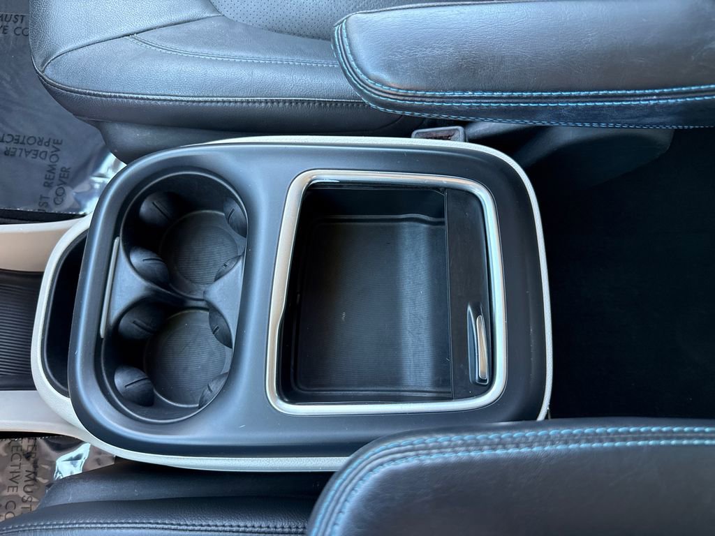 Used 2021 Chrysler Pacifica Touring-L image 28