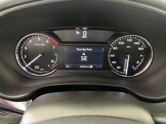 Used 2023 Cadillac XT4 Luxury w/ Cold Weather Package AWD/4WD image 26