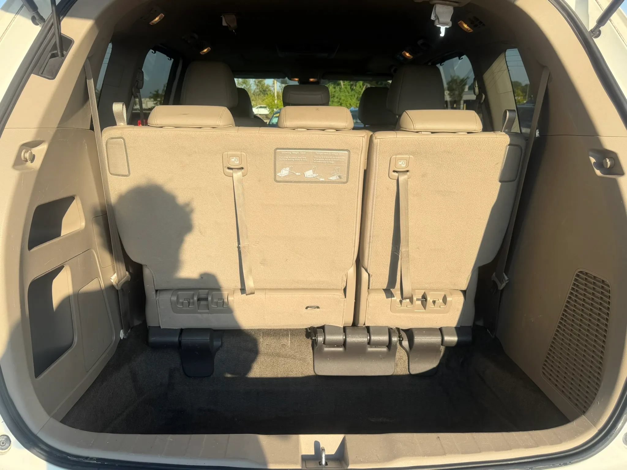Used 2014 Honda Odyssey EX-L image 9