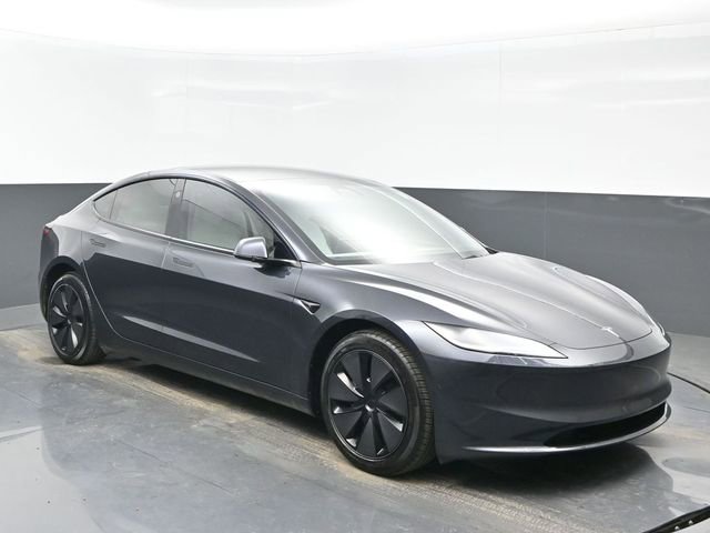 Used 2025 Tesla Model 3 Long Range image 8