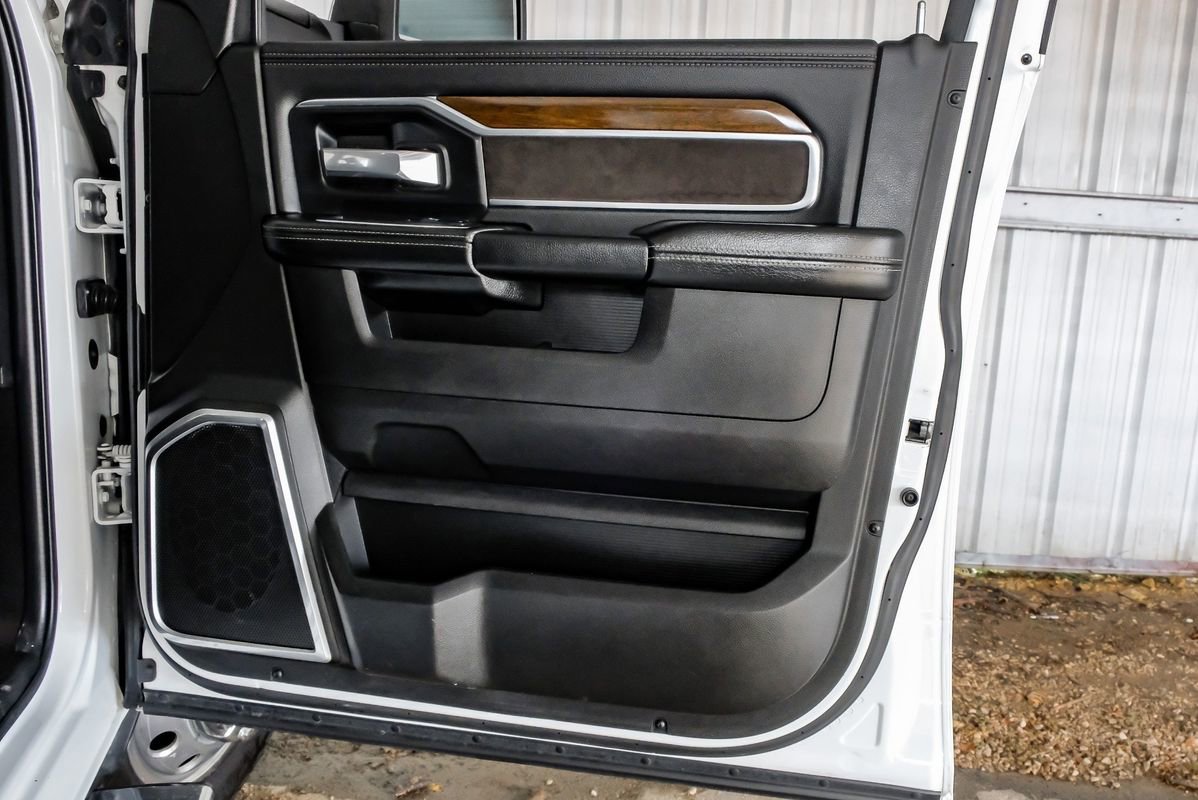 Used 2024 RAM 3500 Laramie w/ Bed Utility Group image 46