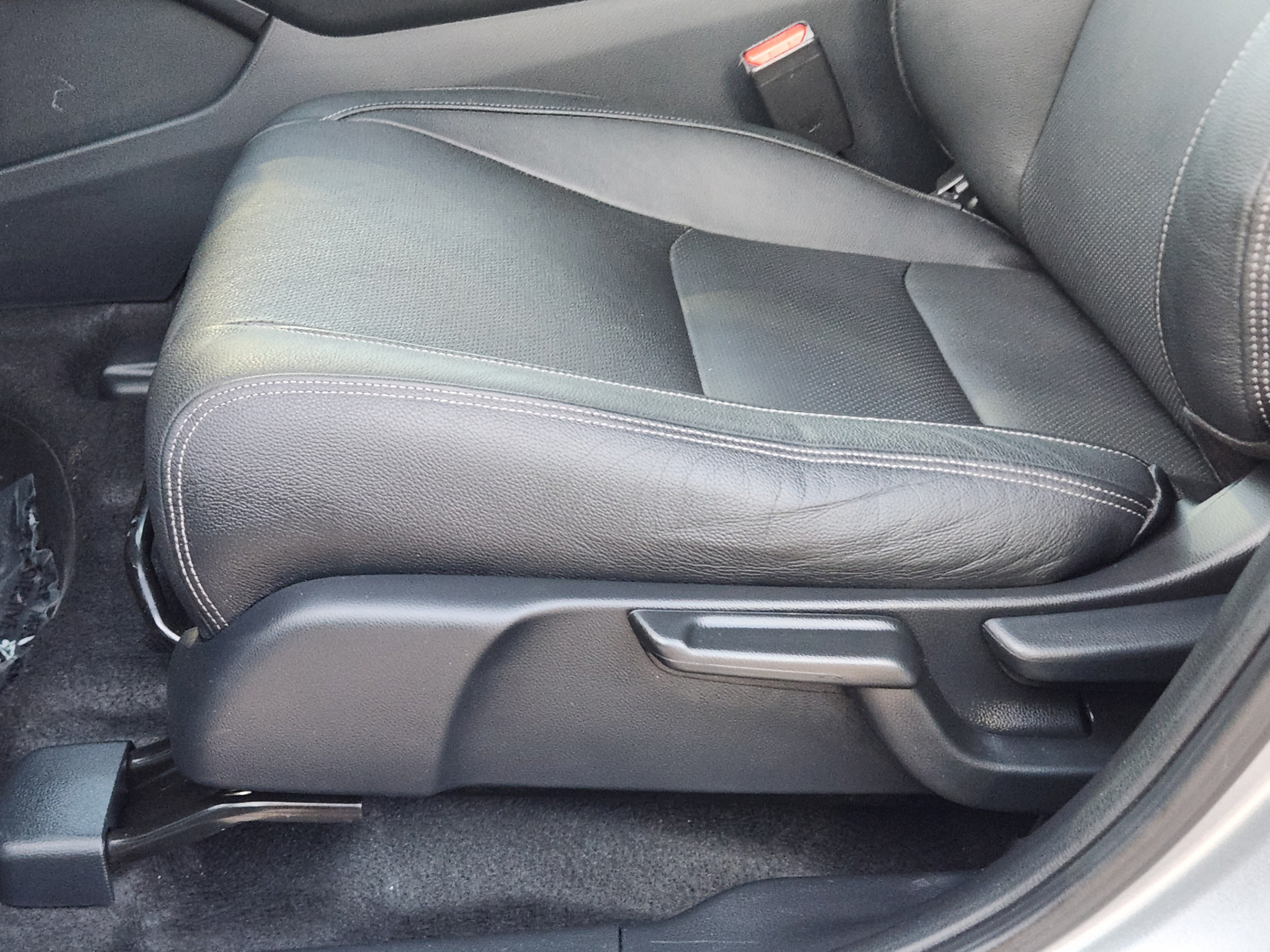 Used 2022 Honda HR-V EX-L image 18
