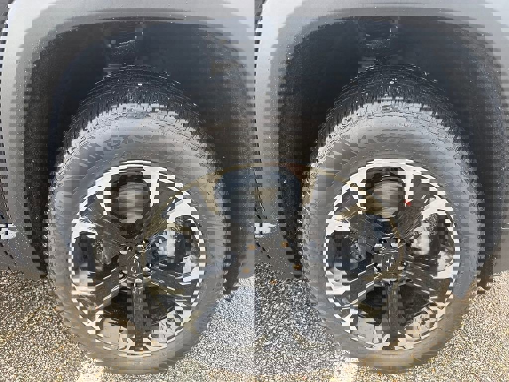 New 2026 Chevrolet Equinox LT w/ Convenience Package II image 11