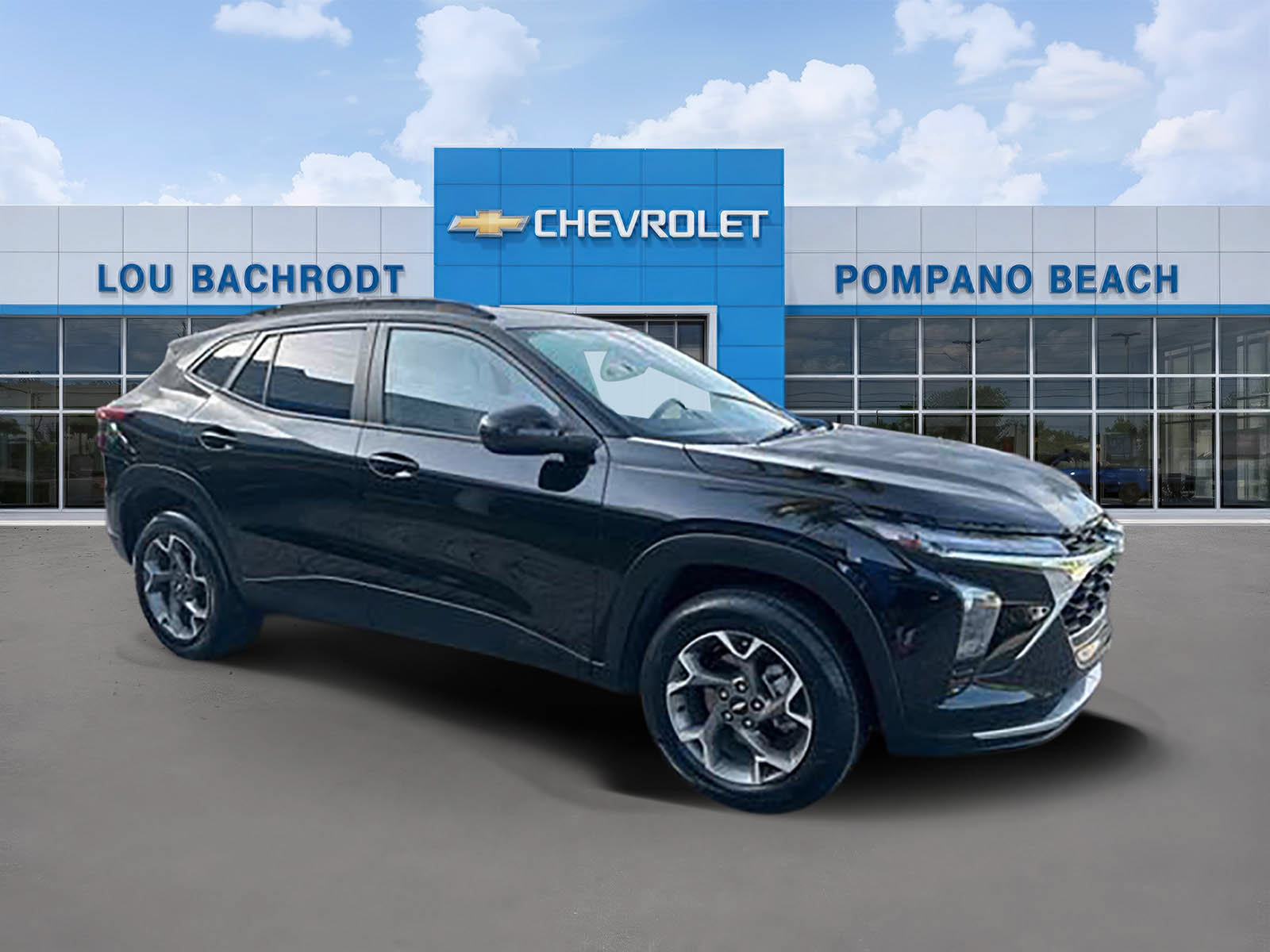 Used 2024 Chevrolet Trax LT FWD image 2