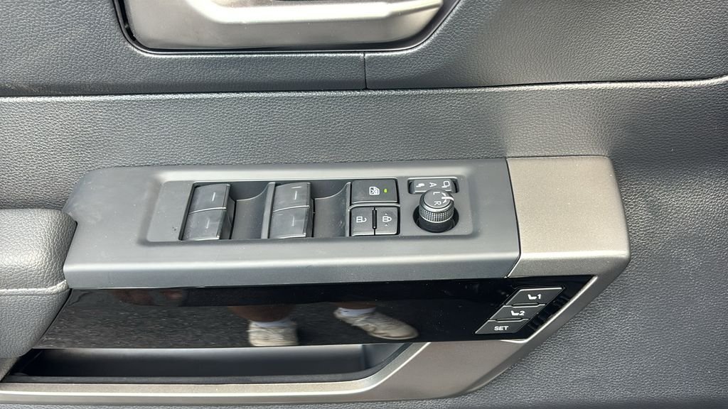 New 2026 Toyota Tundra Limited AWD/4WD image 13