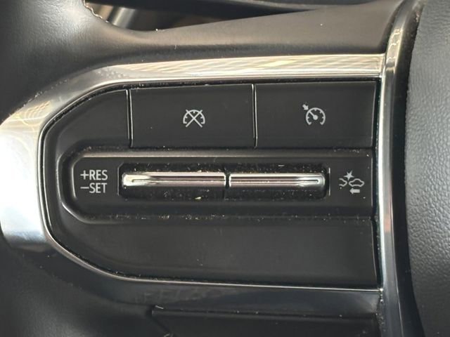 Used 2025 GMC Canyon Denali AWD/4WD image 10